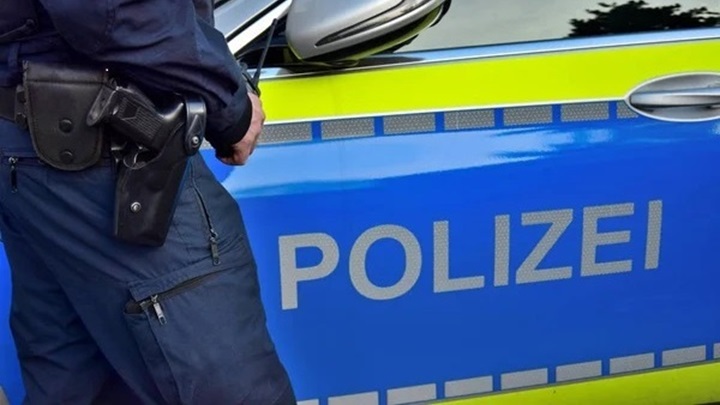 Almanya’da Polis 12 Yaşındaki Kızı Vurdu