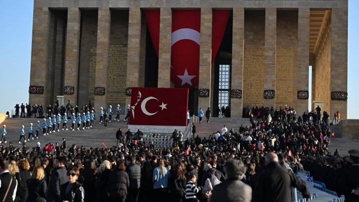 Anıtkabir’de 10 Kasım’da Duygu Dolu Anlar