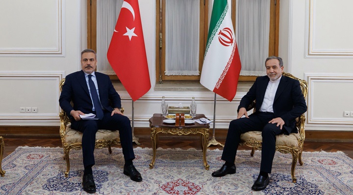 Arakçi Ankara’ya Geliyor, Gündem Yoğun