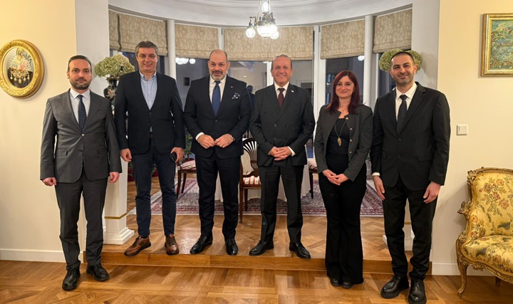 Ataoğlu’ndan Varşova’da Denktaş’a Stratejik Ziyaret