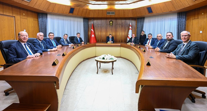 Bakanlar Kurulu Ortadoğu Gündemiyle Toplandı