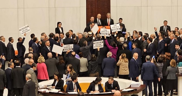 Can Atalay'ın Vekilliği Düşürüldü