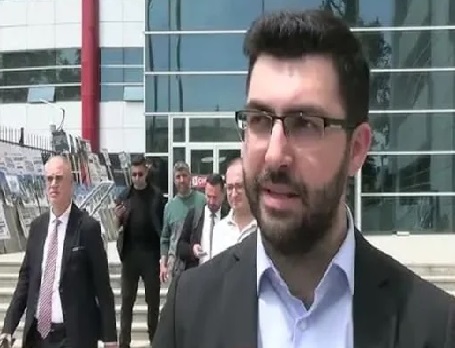 Dün İBB soruşturmasında tutuklu bulunan Medya AŞ Genel Müdürü Murat Ongun avukatları da gözaltına alınmış, adli kontrolle serbest bırakılmıştı.  İmamoğlu'nun avukatı Mehmet Pehlivan avukatının gözaltına alınmasına ilişkin olarak, 
