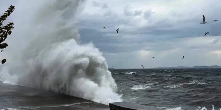 Meteoroloji’den Fırtına ve Kuvvetli Yağış Uyarısı