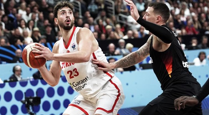 Türkiye, Avrupa Basketbol Şampiyonası’nı İkincilikle Tamamladı