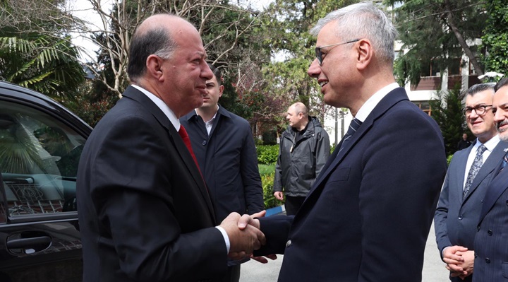 Türkiye–KKTC Sağlık İş Birliğinde Yeni Dönem: Ankara’da Kritik Görüşme